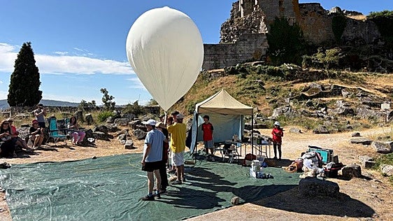 Un globo estratosférico extremeño para ver el eclipse