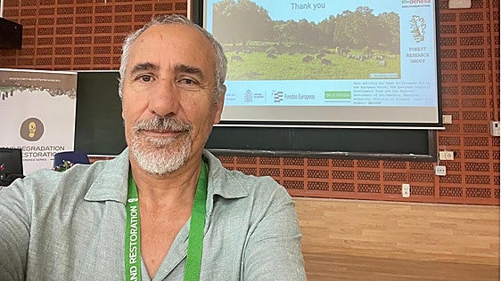 Gerardo Moreno: «Los fuegos se propagan porque hay vegetación hasta las puertas de las casas»
