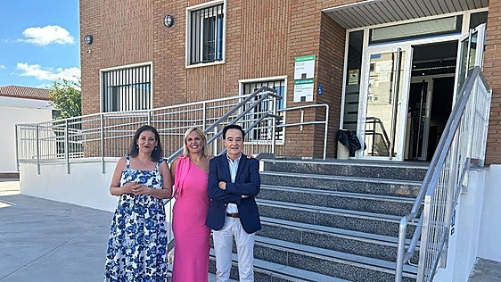 Los Servicios Fiscales de la Junta en Badajoz estrenan accesibilidad tras una inversión de 153.000 euros