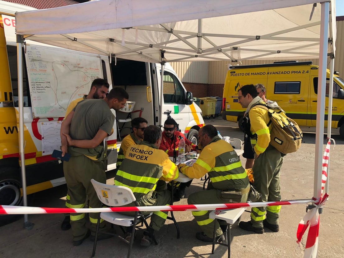 Imágenes de este miércoles del incendio en Las Hurdes