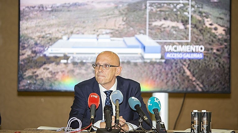 La empresa de la mina de litio de Cáceres registra el recurso para intentar salvar el proyecto