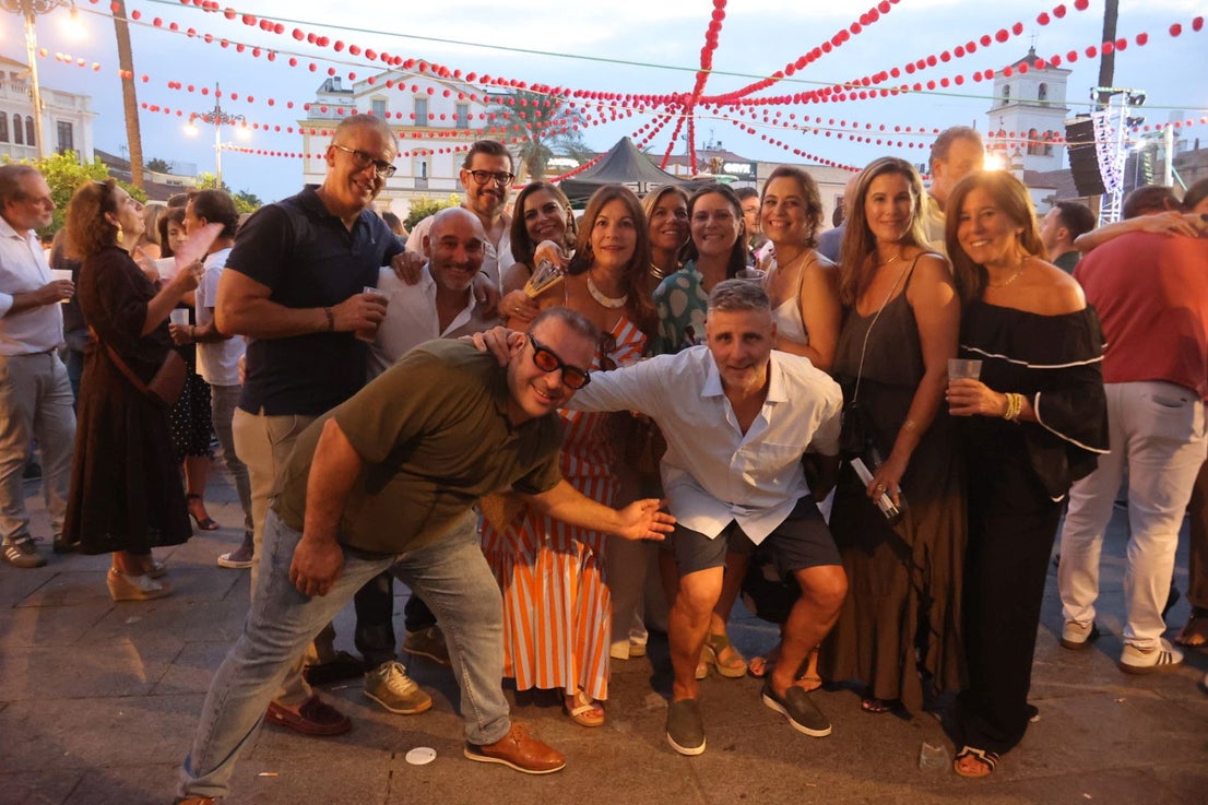 Así se ha vivido en el centro de Mérida el primer día grande de la Feria 2026