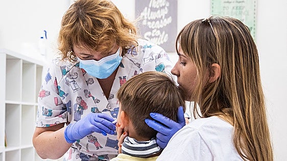 Los padres podrán autorizar la vacunación de la gripe en los colegios hasta el 18 de septiembre