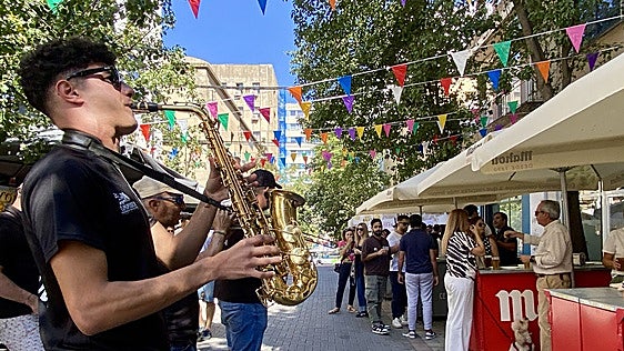 Los bares de Cáceres podrán sacar barras a la calle por la feria de día de San Miguel