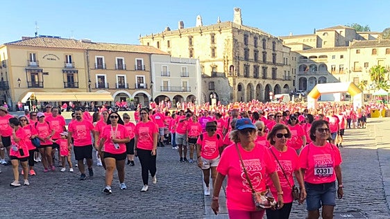 La Marcha contra el Cáncer consigue más de 2.100 apoyos en Trujillo