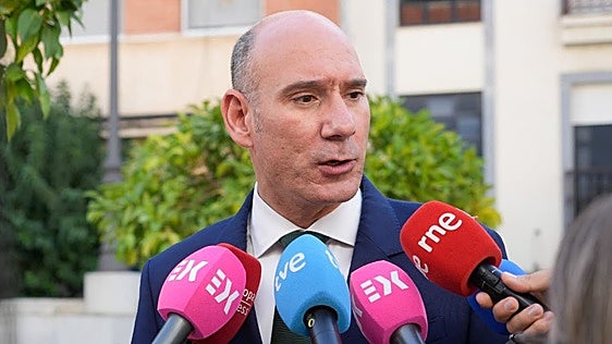 El PP lleva a la Asamblea de Extremadura el acoso a la jueza Biedma