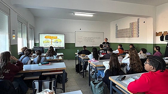 Solo cuatro docentes siguen la huelga educativa en Extremadura