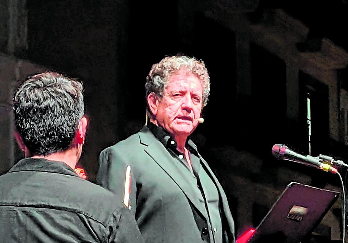 Pedro Casablanc regresa esta noche al escenario de la plaza de España