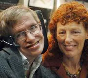 Stephen Hawking pide el divorcio a su segunda esposa tras once años casados  | Hoy