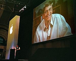 Bill Gates, en una imagen en una presentación de Apple. / Efe