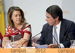José María Aznar y María Dolores de Cospedal, durante la inauguración. / Foto: Efe | Video: Ep