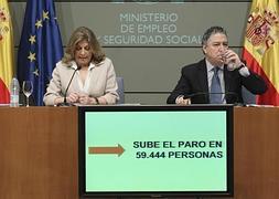 Los secretarios generales de Empleo, Engracia Hidalgo, y de Seguridad Social, Tomás Burgos. / Foto: Efe | Vídeo: Europa Press