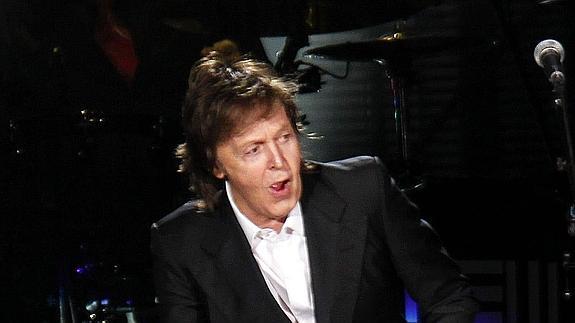 Paul McCartney, durante un concierto. 