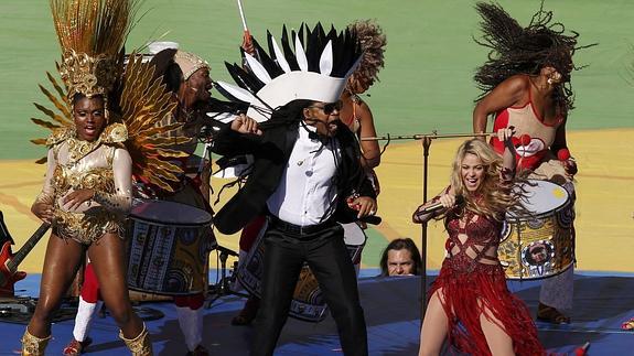 Shakira y Carlinhos Brown. 