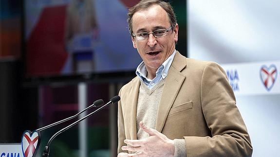 El ministro de Sanidad, Servicios Sociales e Igualdad, Alfonso Alonso. 