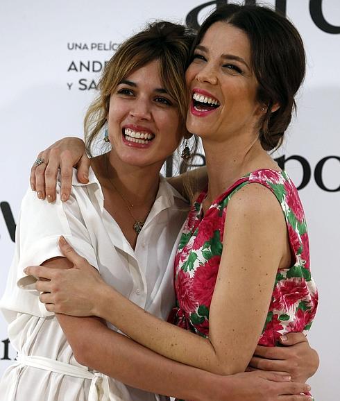 Las actrices Juana Acosta y Adriana Ugarte, en la presentación de 'Tiempo sin aire'