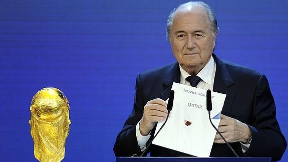 Blatter, en la designación de Catar como sede. 