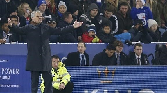 José Mourinho, entrenador del Chelsea. 
