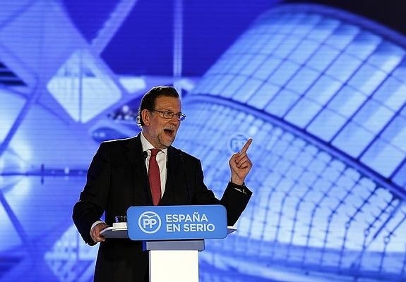 Mariano Rajoy, durante su mitin de cierre de campaña en Valencia. 