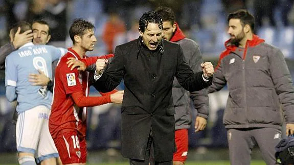 Unai Emery celebra la clasificación del Sevilla para la final de la Copa.