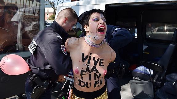 una de las activistas detenidas hoy. 