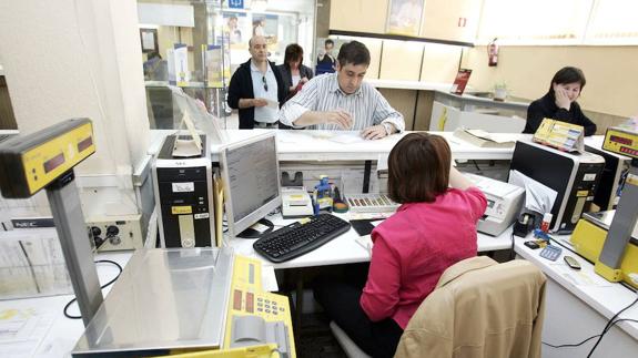 Oficina de correos donde se gestiona el voto por correo.