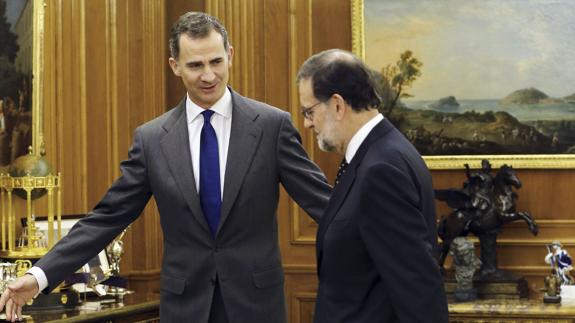 El Rey recibe a Rajoy tras las elecciones sdel 20-D.