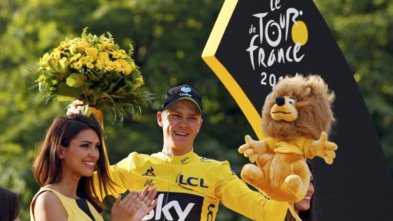 Froome celebra su tercer Tour. 