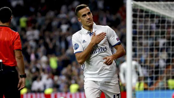 Lucas Vázquez celebra un gol marcado esta temporada. 