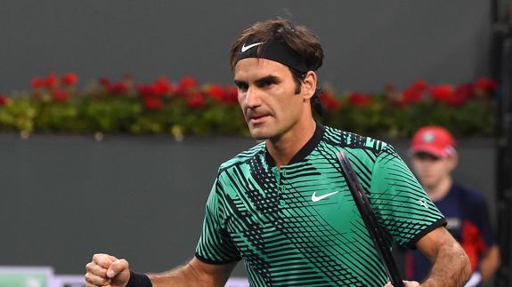 Roger Federer celebra un punto en el partido ante Rafa Nadal.