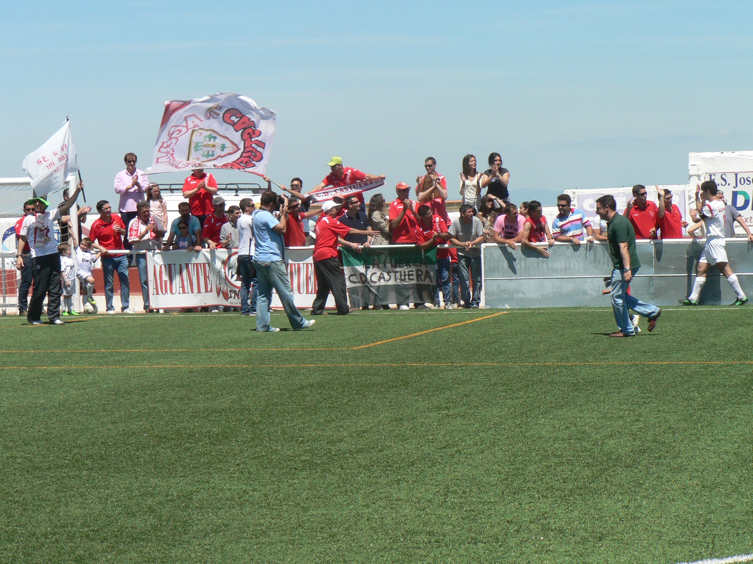 El CD Castuera-Subastacar juega en Mérida otra final por la permanencia