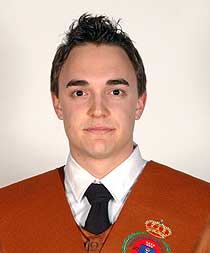 «Me gusta la robótica y la Juan Carlos I está mejor dotada»