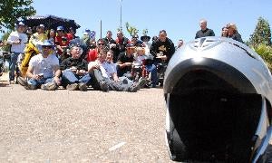 Participantes en la concentración motera del pasado año. / HOY