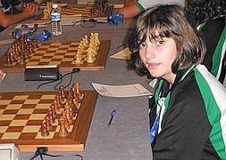 Ana Serrano, de 12 años, campeona absoluta de Extremadura