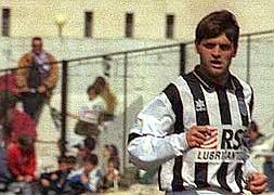 Tito Vilanova jugó en el CD Badajoz de 1995 a 1996
