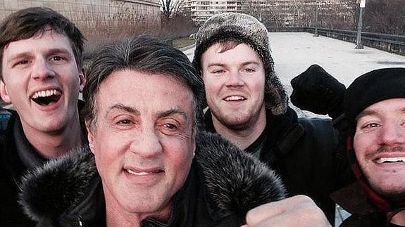 Imitan la escena de las escaleras de 'Rocky' y se encuentran a Sylvester Stallone