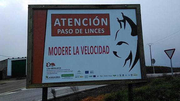 Cartel colocado en el valle del río Matachel, en el sur de la provincia de Badajoz:: HOY