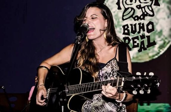 Mara Miranda en un concierto en la sala madrileña 'Buho Real'. :: hoy