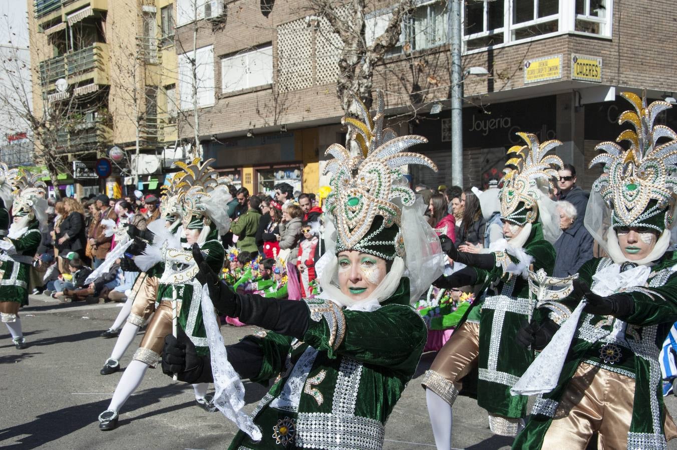 Comparsa Caribe, en el desfile de este martes en San Roque:: PAKOPÍ