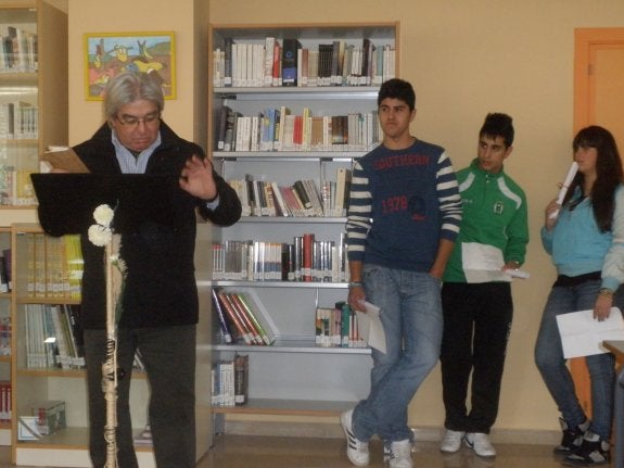 'Ventana literaria' protagonizará el día de la poesía. :: g. c.