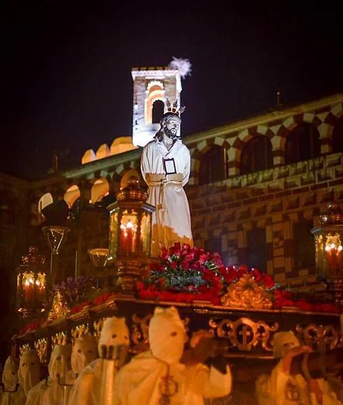 La imagen de Nuestro Padre Jesús del Prendimiento en la Plaza Alta de Badajoz