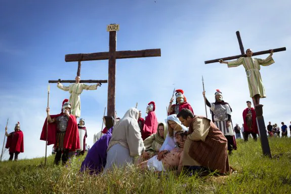 Vía Crucis en el Cerro de Reyes