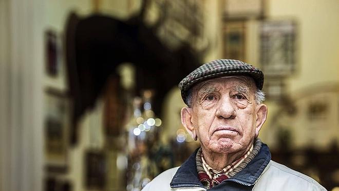 El Ayuntamiento de Moraleja nombra hijo adoptivo a Victorino Martín