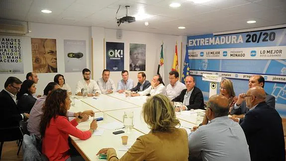 Reunión del Comité de Dirección del PP de Extremadura en la mañana de hoy. 