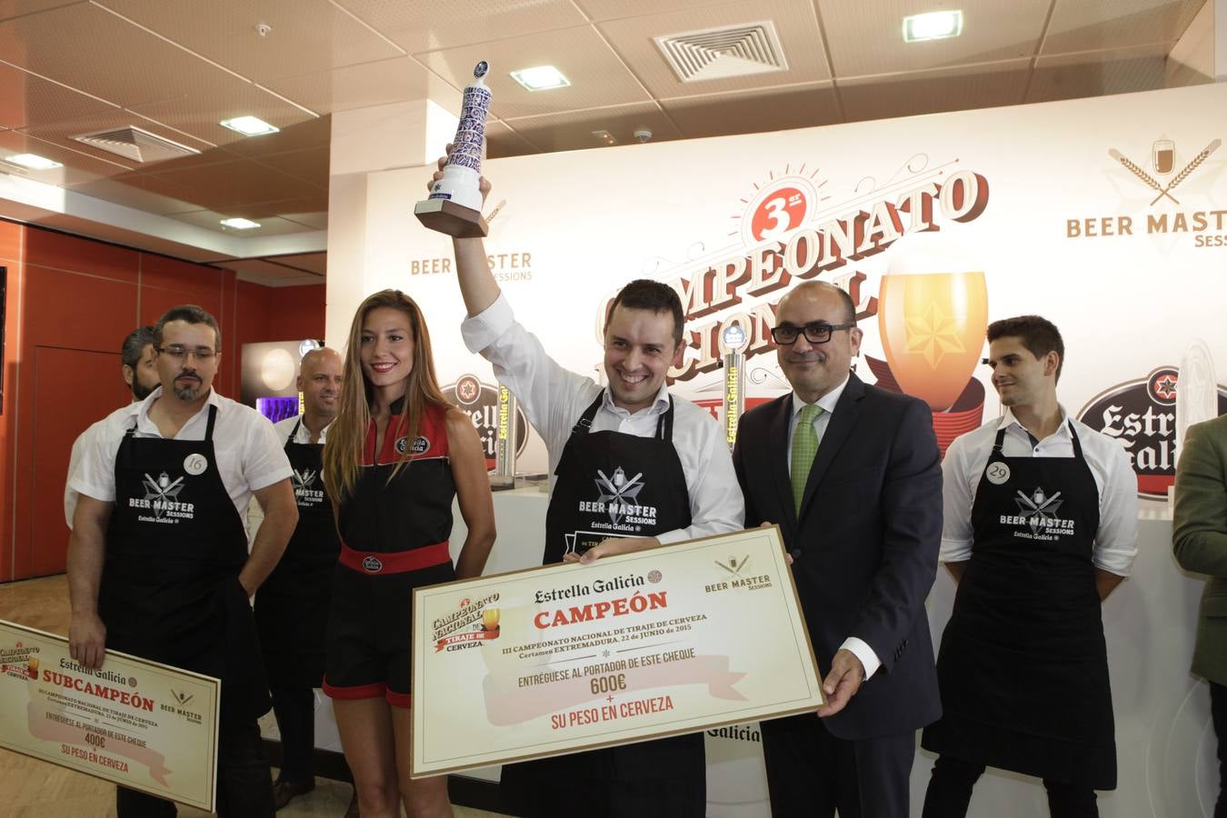 El cacereño Francisco Refolio, mejor tirador de cerveza de Extremadura