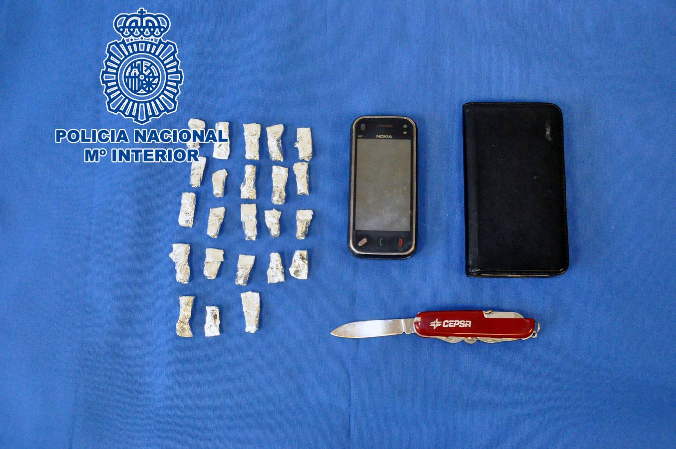 Droga y efectos intervenidos por la Policía Nacional:: HOY