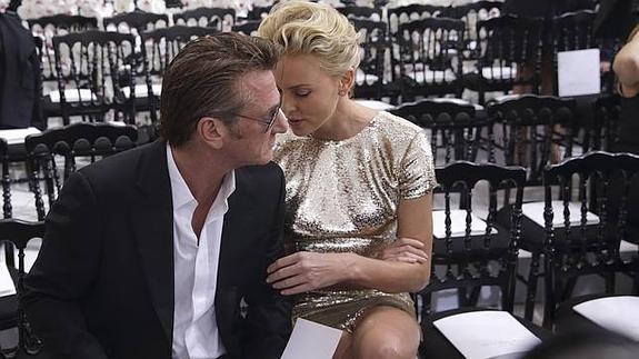 La expareja antes de un desfile de Dior en diciembre de 2014