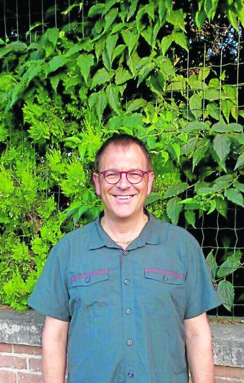 Un negocio. «Dalí se vende solo». :: hoy