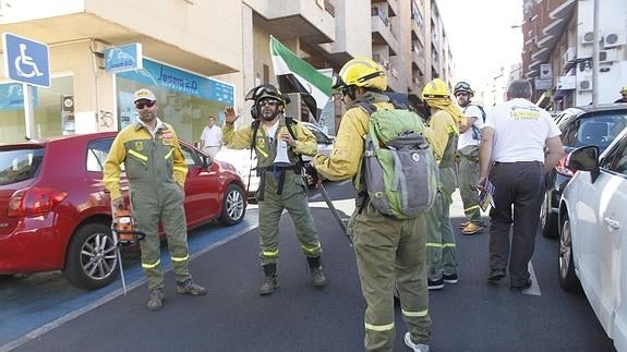 Los trabajadores se han manifestado hoy por las calles de Cáceres