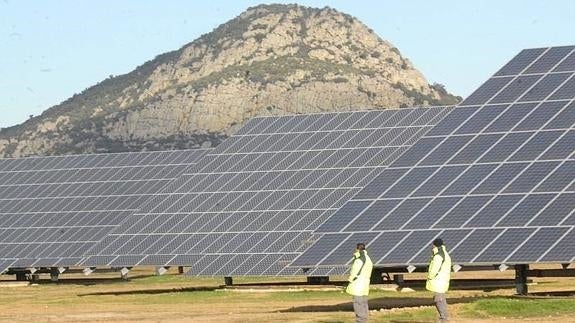 Nuevo trámite a superar para la planta fotovoltaica en Calzadilla-Bienvenida